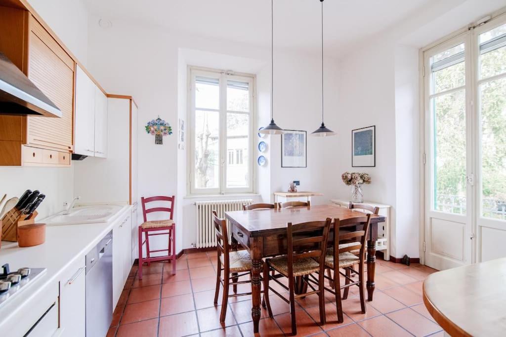 San Martino Apartment - Downtown Комо Екстериор снимка